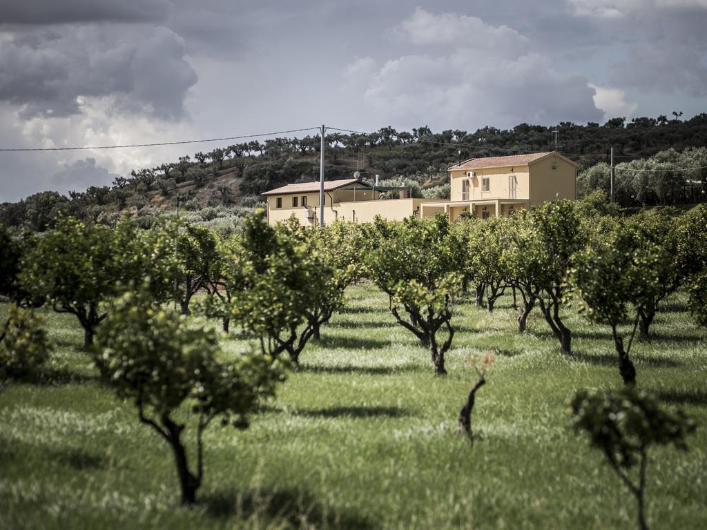 Agriturismo Il Giriatello Κρότωνας Εξωτερικό φωτογραφία