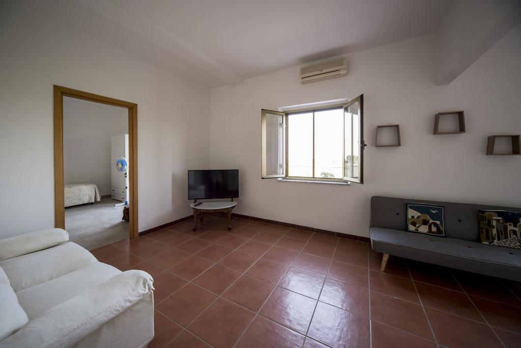 Agriturismo Il Giriatello Κρότωνας Εξωτερικό φωτογραφία